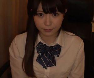 【バイブ】学校の制服を乱れさせて気持ちよくなっちゃう！背後から突かれて女の本能が目覚める