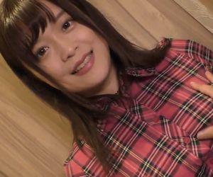 【騎乗位】首を絞めると膣圧が上がって気持ちよくなるらしい！後ろからのピストンで女の本能を開花させる