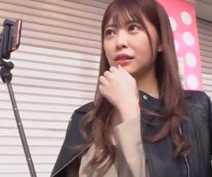 【シックスナイン】初対面の男の生チンポを受け入れて膣内射精されちゃう！後ろからのピストンで女の本能を開花させる