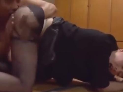 セクシーなストッキング美女の魅力的なエロボディとは？