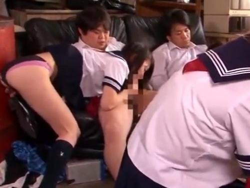衝撃の事実！発情期男子生徒に襲われた女子生徒の悲劇とは？