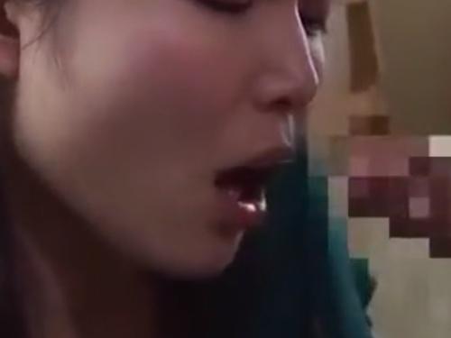 【衝撃】女性がガッツリパコられて恥ずかしい姿を晒す映像！