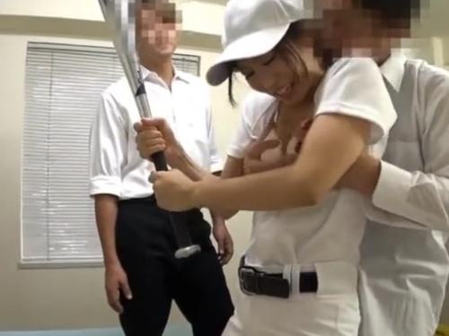 衝撃！欲情した生徒の群れが襲来！膣内放出の恐怖！