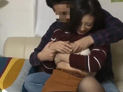 「セクシーな熟女を誘惑するハンサム男子の濃厚な夜！」