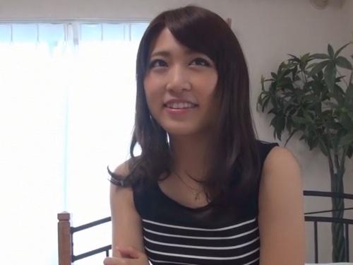 美少女読者モデルの過激体験！茅ヶ崎りおんの衝撃告白！