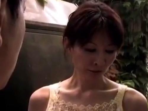 「美人妻の運命は？義兄の依頼による性処理で痙攣絶頂！」