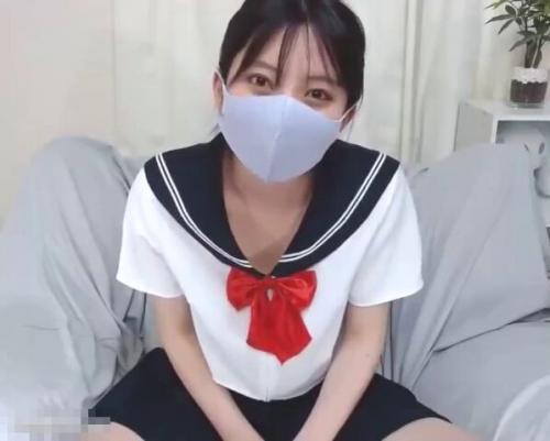 ライブチャット「ハメ撮りいいよね！」清楚そうでビッチなセーラー服美尻敏感発情美少女！