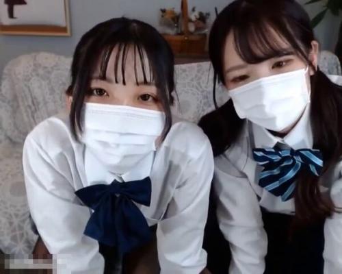 【ライブチャット】「初めて女の子にオッパイ触られたwオッパイ当たるw」有名チャットガール初コラボ！