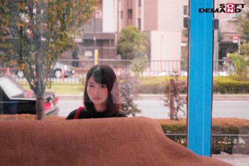 【マッサージで乳首イキ！】豪華セレブ妻が快感に溺れる！