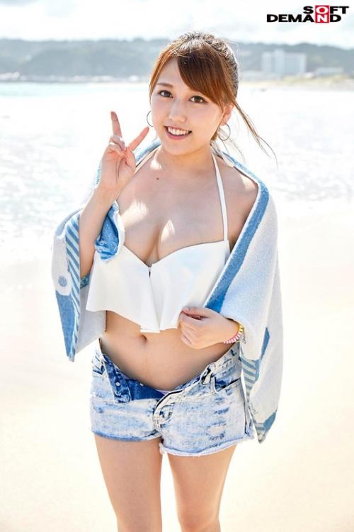 マジックミラー号で彼女寝とって！夏のビーチで中出し！