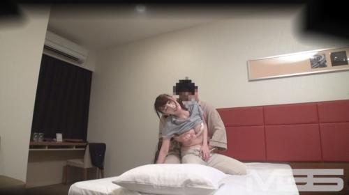 【衝撃】占い師の手口にマッサージ嬢も変貌！ トロケるような目で見つめるいやらしさ！
