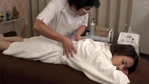 【加藤あやの】夢の禁断！淫らなオイルマッサージの誘惑【悶絶中出し】！