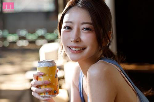 【森日向子】ど田舎で5年振りの再会。実家戻りの日向子さんと美顔見つめ誘惑ベロキス中出しに溺れた僕。