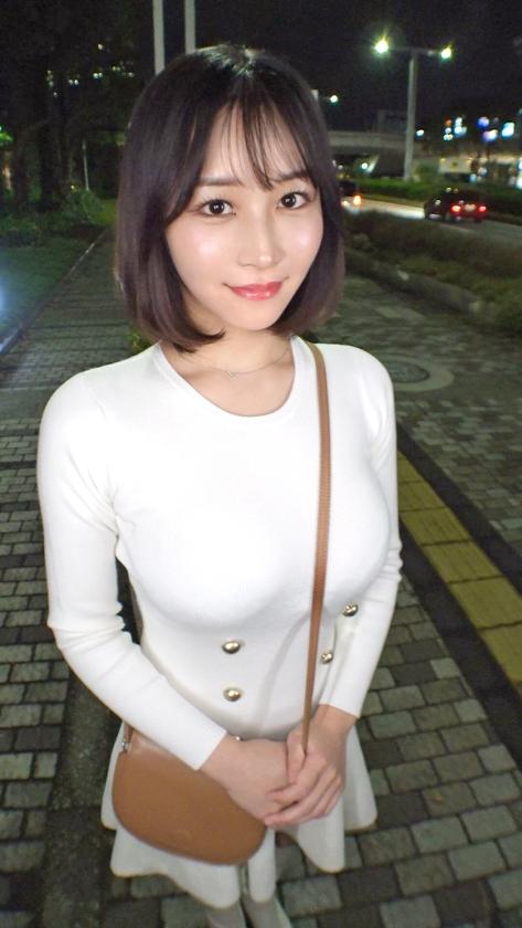 【芦名ほのか】Hカップ美容外科受付嬢…男を悩殺する生粋のヤリマンが即潮→即尺→即イキ！溢れた潮！！