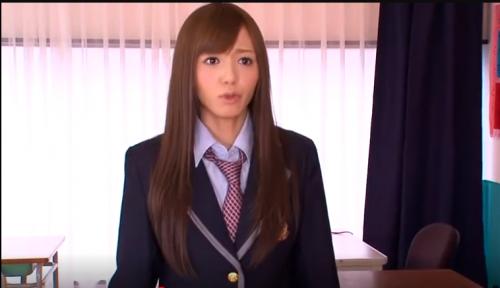 希志あいの【FANZA独占】生徒会長がメイドちゃん～生徒会長編～　スレンダー系ギャルは生徒会長。見た目と裏腹の超マジメな子でした。