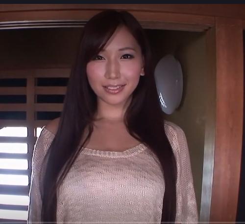 【佐山愛】ムチムチ爆乳ボディの佐山愛！和室での密会不倫。爆乳を揺らしながら感じて感じて感じてしまう！最高ボディに最高のフィニッシュ！