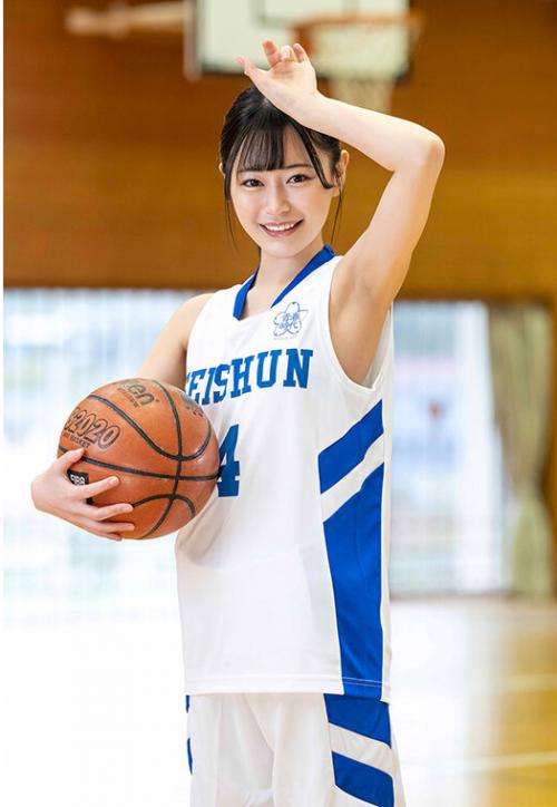 《響乃うた》清純派超王道美少女登場！輝く笑顔♡健康な身体♡エッチに積極的なギャップ♡最高のポテンシャルを秘めた美少女はAVの道に進む事を決意し夢に向かって突き進む！眩しい笑顔と