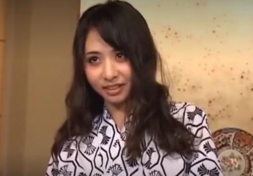 《晶エリー・新井エリー・大沢佑香》【旅館ドッキリ】旅館で繰り広げられるエッチなドッキリに佑香はどんな反応を見せるのか！？