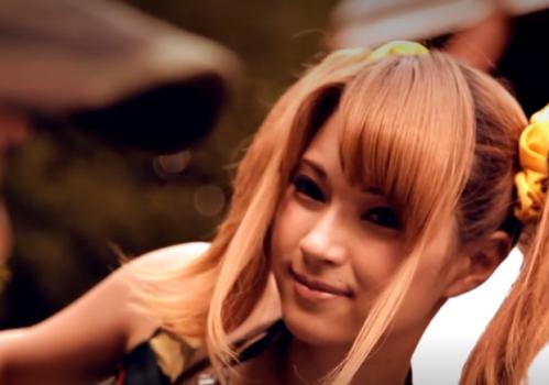 【ティア】SSS級Hカップ美少女登場！チェーンソー＆サバイバル！戦場で敵兵を捕まえ、拘束H！男のチ●ポをしゃぶりまくり、挟みまくりの完全ご褒美H！