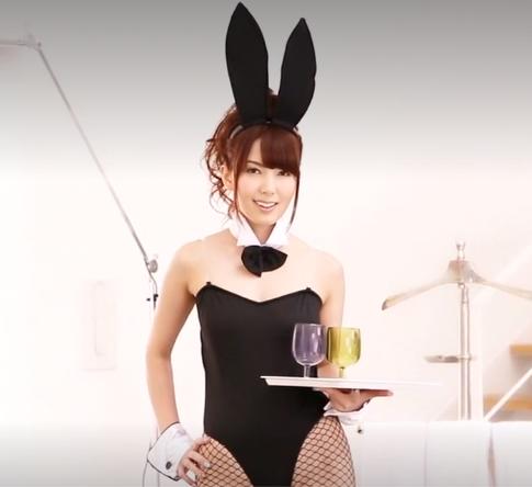 【波多野結衣】バニーガールの彼女が最高にい愛おしい！！スタイル抜群でエロ過ぎる！我慢出来るか！？こんなもの！！
