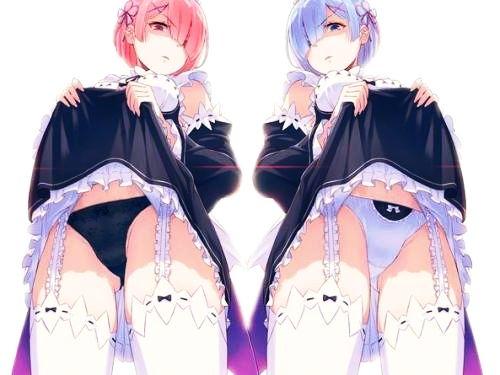 【画像】嫌な顔しながらパンツを見せてくる女の子エッチだよね