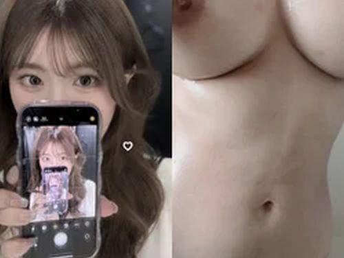 【個人撮影】セフレ有りのスーパー美人ギャルが超絶クビレ爆乳のスレンダー美ボディをSNSで公開！のトップ画像