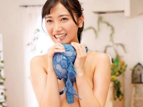 【加美杏奈】笑顔もSEXも最高すぎて契約した美人ギャルが初撮影で挿入される瞬間！