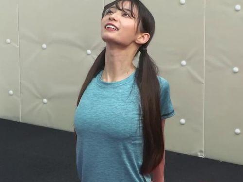 ウマ娘声優高野麻里佳がYouTubeチャンネルでブラ透けストレッチ解禁