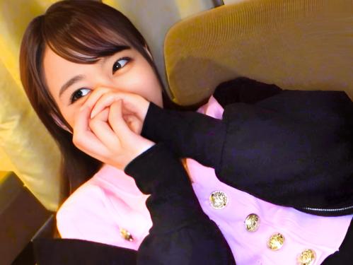 ＜素人ナンパ＞六本木でナンパした美少女は超がつくほど潮吹き体質でチンポを膣奥を突きまくると潮吹いてアヘアヘ喘いで大絶叫！