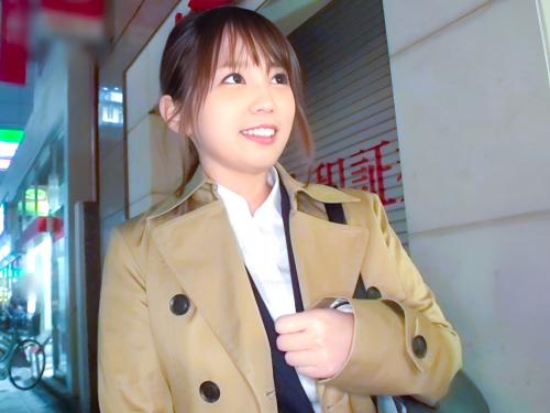 ＜人妻ナンパ＞アラサー清楚で美人なOL人妻をナンパして旦那と１年レスの欲求不満を他人のチ〇ポで一気にイキ乱れる