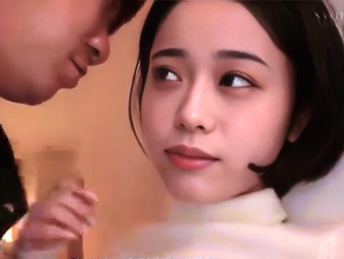 ＜サークルNTR＞彼女がサークル仲間たちに寝ている間に寝取られて中出しまでされ、しかも彼女は喘いでる【MINAMO】