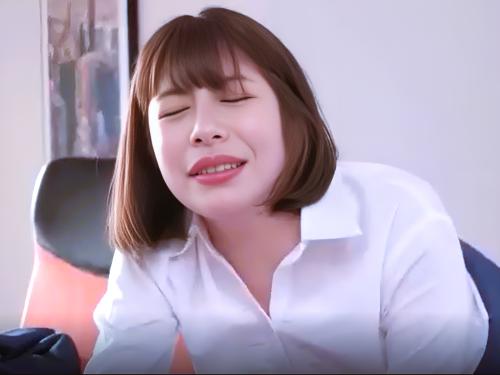 「イクイクいくぅ～」美人妻は旦那の左遷を阻止するために嫌いな旦那の上司に抱かれるが不覚にもイってしまう＜人妻NTR＞