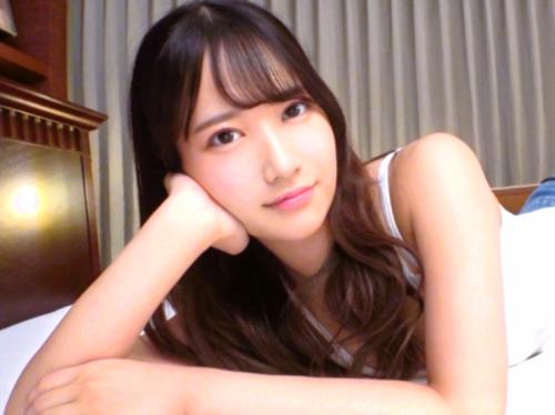 「あヤバイいきます。大きい」清楚で可愛い美少女が肉棒を膣奥に入れると美尻を痙攣させてイキ乱れる＜素人ハメ撮り＞