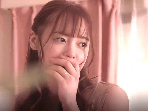 ＜人妻NTR＞人妻幼馴染は久しぶりに帰省してきた初恋の人チ〇ポを膣奥に突っ込んでたっぷり中出しされ喘ぎイキまくる