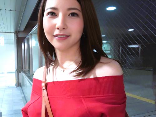 ＜素人ハメ撮り＞清楚なアラサー美人人妻が久しぶりのチ〇ポに自ら腰振り激しく喘いで中出しされる