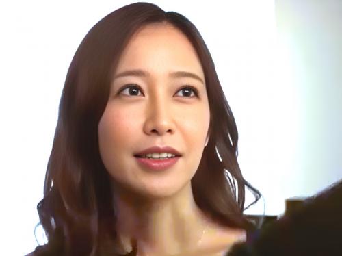 ＜人妻NTR＞旦那にモデルの仕事と言って実は現場ではカメラマンと生ハメが目的だったエロ人妻【篠田ゆう】