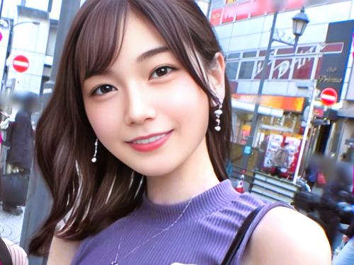 「入会するからエッチしよ」しつこく勧誘してくる美女にセックスを要求したらさせてくれた。しかも美女！【本田もも】
