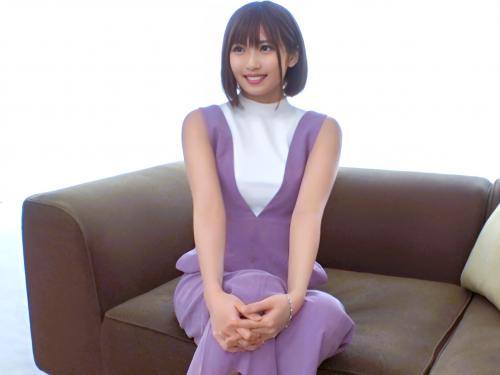 好感が持てる美人スレンダー生保レディは潜在的なスケベさで男の執拗なバックでの猛攻に美尻を痙攣させながら逝ってしまう