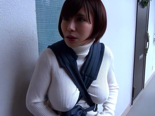 ＜人妻NTR＞お隣の巨乳人妻がノーブラでニットの上から乳首がポチっと浮き出てたので自宅に上げて中出しセックスさせてもらう
