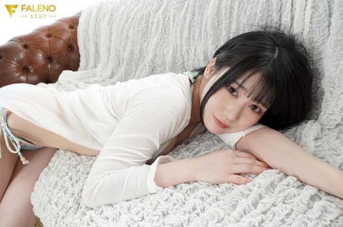 【逢月ひまり】透明感あふれる美少女の衝撃AVデビュー！脱がして現れるのは極上の美巨乳！カワイイお口でデカチンフェラ！