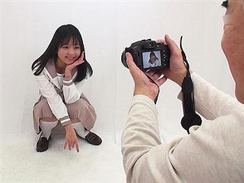 【性転換×中出し】泉りおん 亀田アマチュアカメラマンが定期的にカメラ仲間を集めて撮影会を開いている。コスプレ用の首輪には夢のようなチカラが秘められていた。