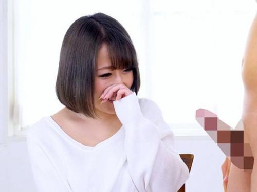 ＜センズリ鑑賞＞目の前のバキバキチン〇に発情し我慢できずに口いっぱいに咥えちゃうショトカ美少女‼