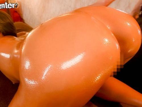 【エビ反り×潮吹き】過敏な身体を無限の愛撫で支配！淫靡な嵐に溺れる濃厚な交わりで秘部を攻められ、絶頂が止まらない状況に！