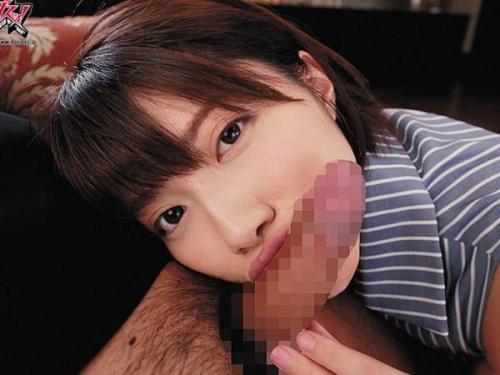 ＜石原希望＞激カワショート美少女が大好物なデカマラを口いっぱい頬張って濃厚フェラ！