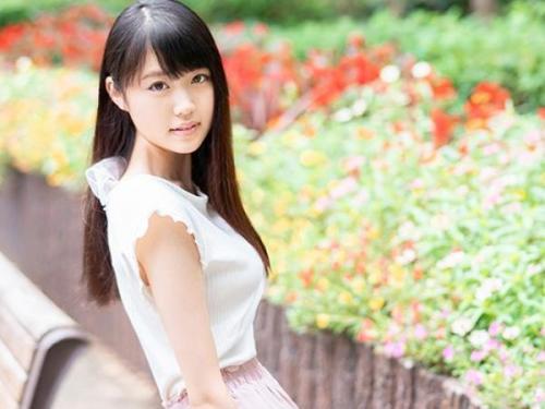 ＜姫野ことめ＞黒髪ロングの正統派美少女が見た目に反する下品な乱交セックスでハメまくる‼