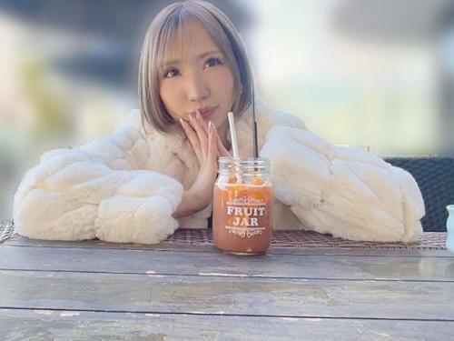 【美巨乳】「もっと奥まで突いてぇ〜ッ！！♡」予想を超える美貌のギャルと巨乳美脚スレンダー美女との濃密な一夜♡