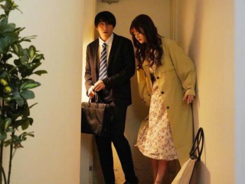 ＜ひなたまりん＞エッチ大好き美人社員が気になる先輩を自宅に上げさせ誘惑セックス！