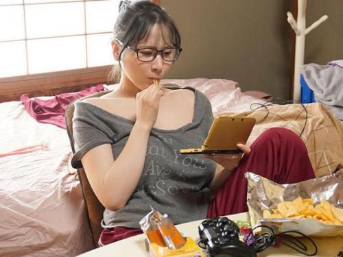 【姉】久々に故郷へ戻ると、姉のゆるゆるな部屋着からチラつく豊満なバストに欲情が抑えきれず…つい手を出してしまった…。