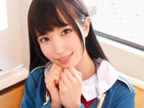 ＜ハメ撮りｘ美少女＞サービス精神旺盛なコスプレ美少女がカメラマンのチンポをしゃぶってザーメン搾取！