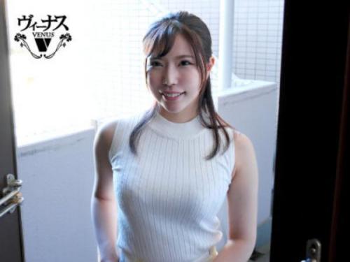 【恋渕ももな】情欲に身を委ねるメガネの麗しい美女に心と体を奪われる夜